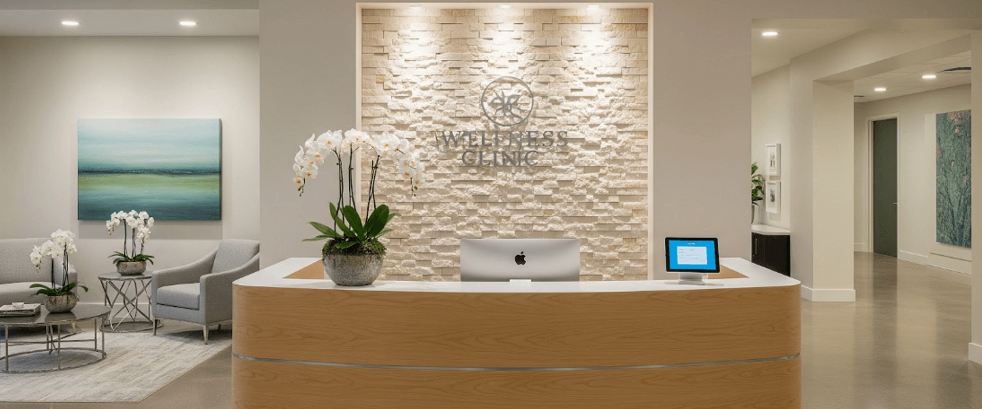 Red light equipment in a wellness facility
